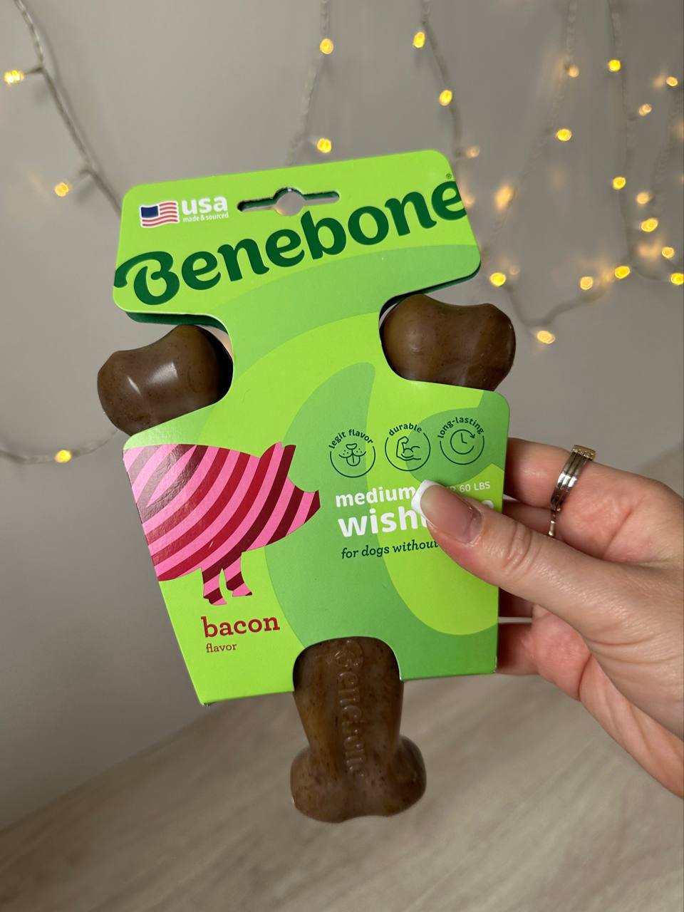 Жевательная игрушка со вкусом бекона Benebone Wishbone Bacon Medium для собак весом до 27 кг Жевательная игрушка со вкусом бекона Benebone Wishbone Bacon Medium для собак весом до 27 кг